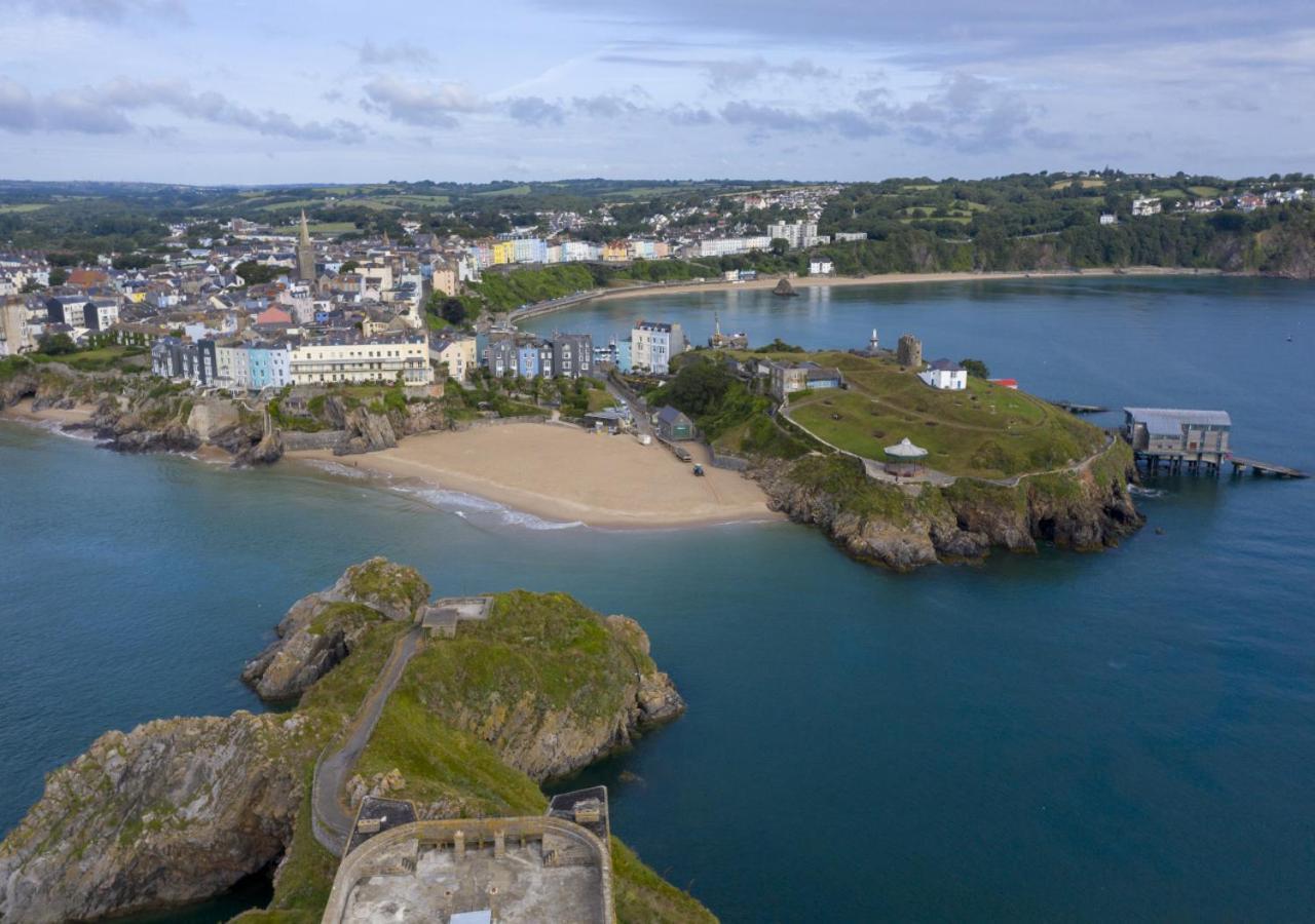 Clifton House Villa Tenby Exterior photo
